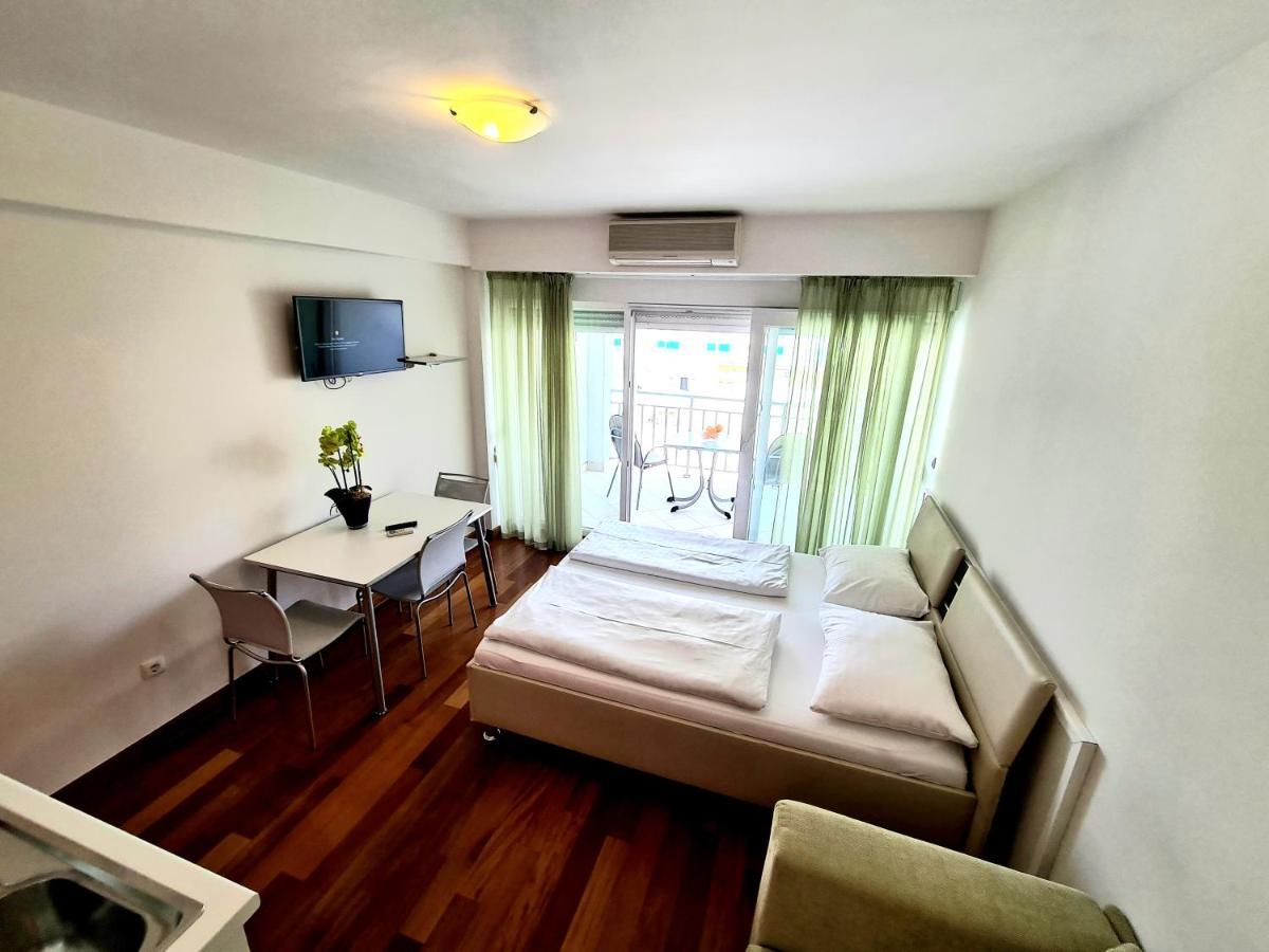 Apartments Veronika Макарська Екстер'єр фото