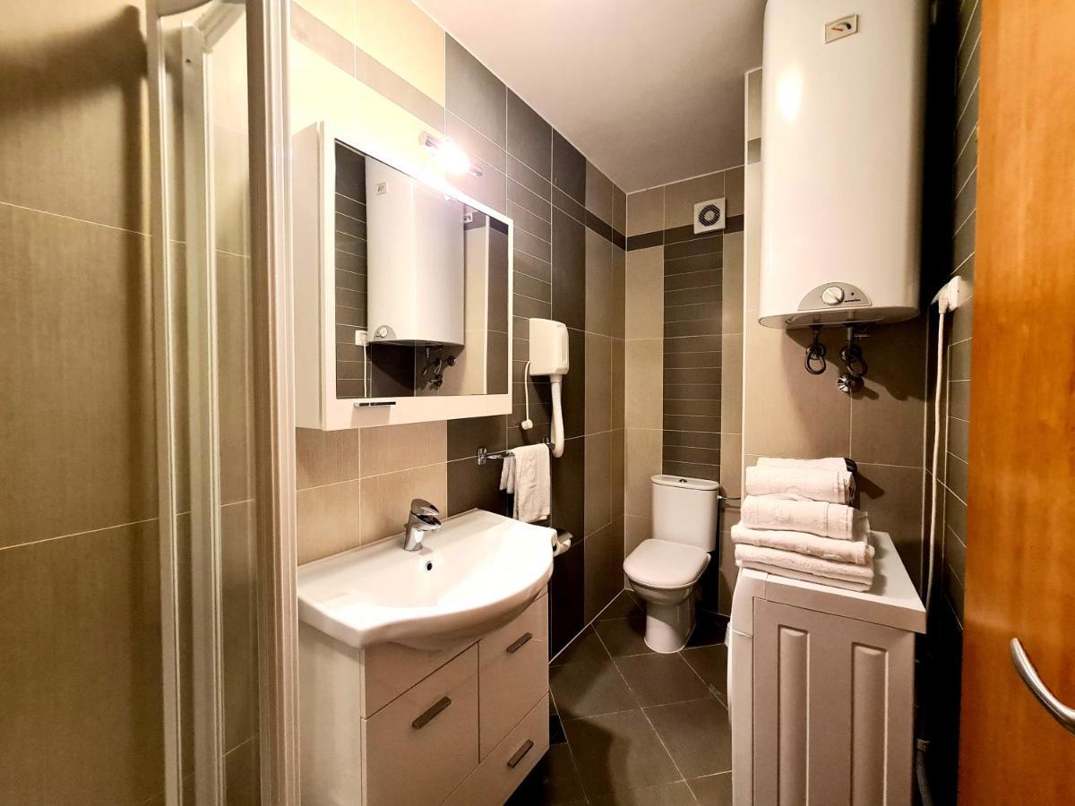 Apartments Veronika Макарська Екстер'єр фото