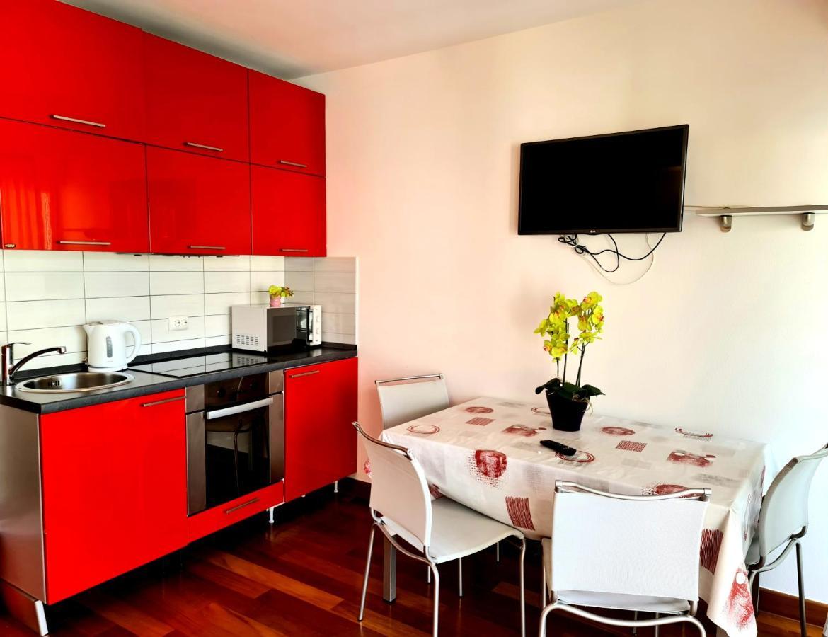 Apartments Veronika Макарська Екстер'єр фото